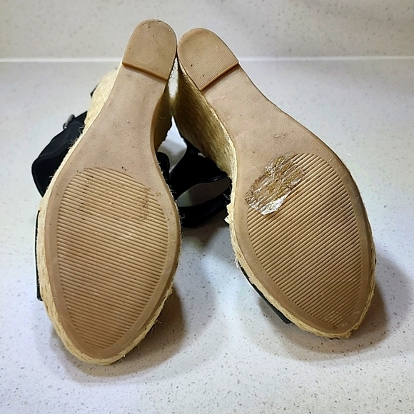 Wild Diva Platform Wedges Size 7 1/2 - Picture 7 of 10